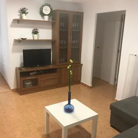 Apartment Modern 3bdr, A/c, Wifi & Parking *