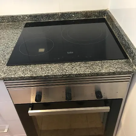 Modern 3bdr, A/c, Wifi & Parking Apartment
